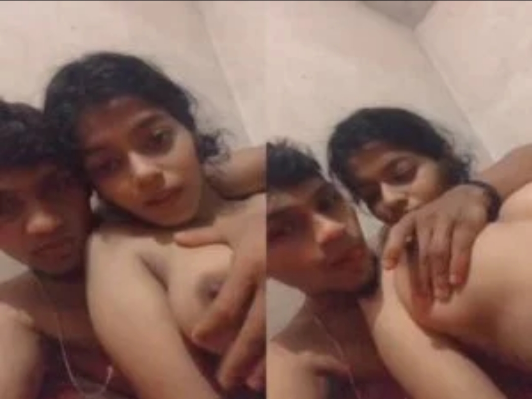 Indian BF Playing With Boobs Of GF On Cam