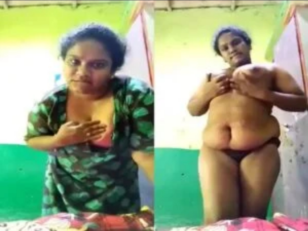 Fatty Indian Girl Showing Nudity On Selfie Cam
