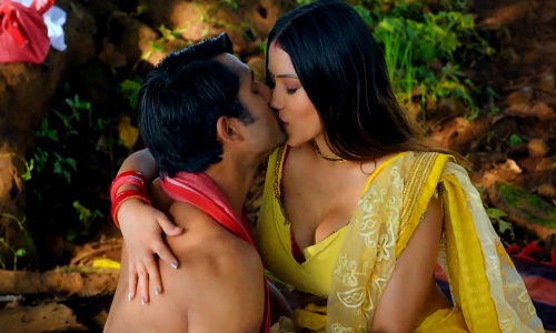 O Sajni Re S01E02 (2024) Hindi Hot Web Series feel